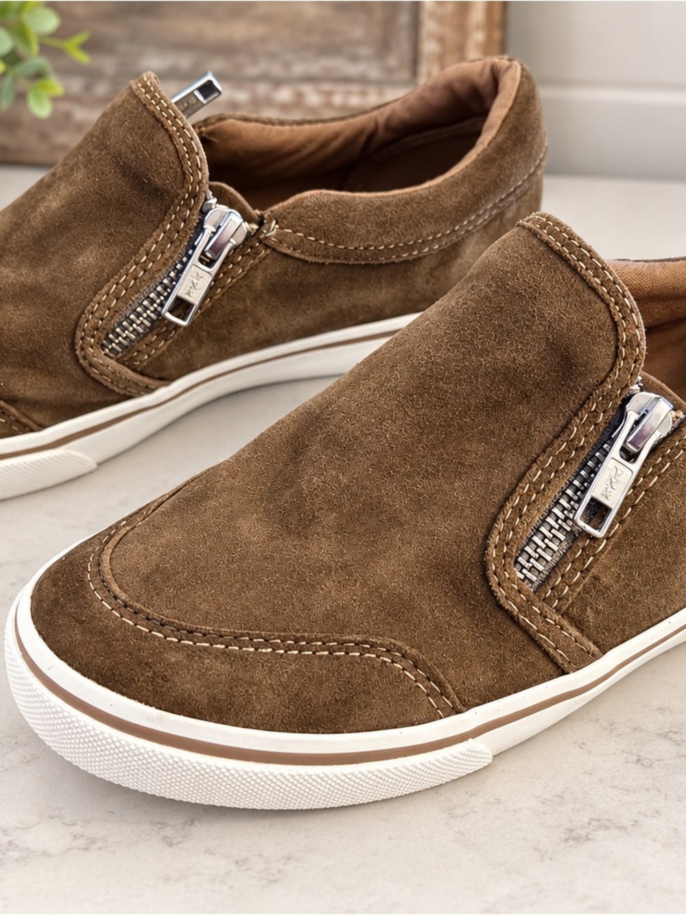Lauren Ralph Lauren Georgia Brown Leather Suede Slip-On Sneakers Size 5.5B